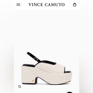 Vince Camuto sandal, new very comfy never worn, for thin feet size 5.5